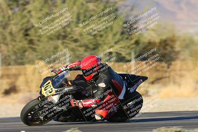 media/Dec-07-2024-CVMA (Sat) [[21c5f1ef85]]/Race 11-Amateur Supersport Open/